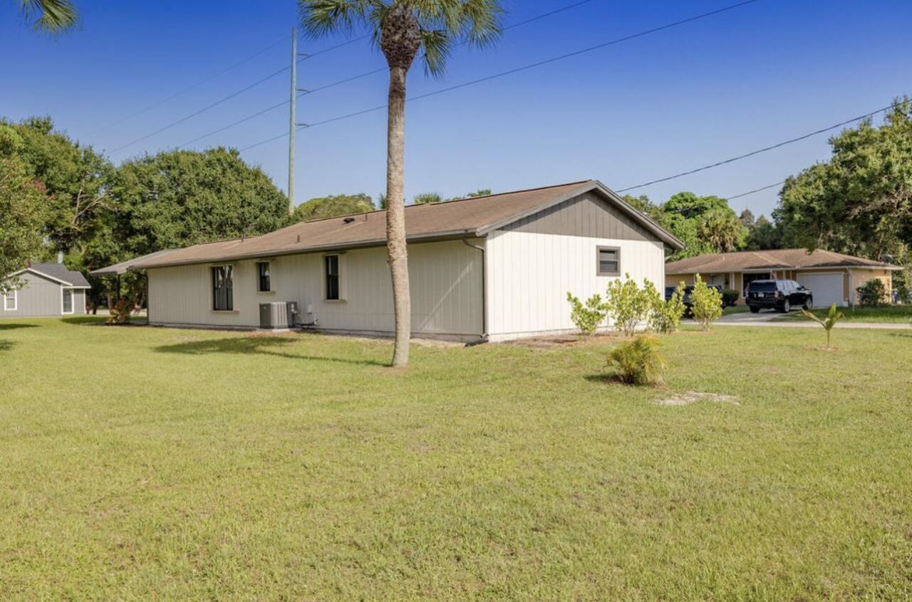 2714 Rhode Island Avenue, Fort Pierce, FL 34947 Photo