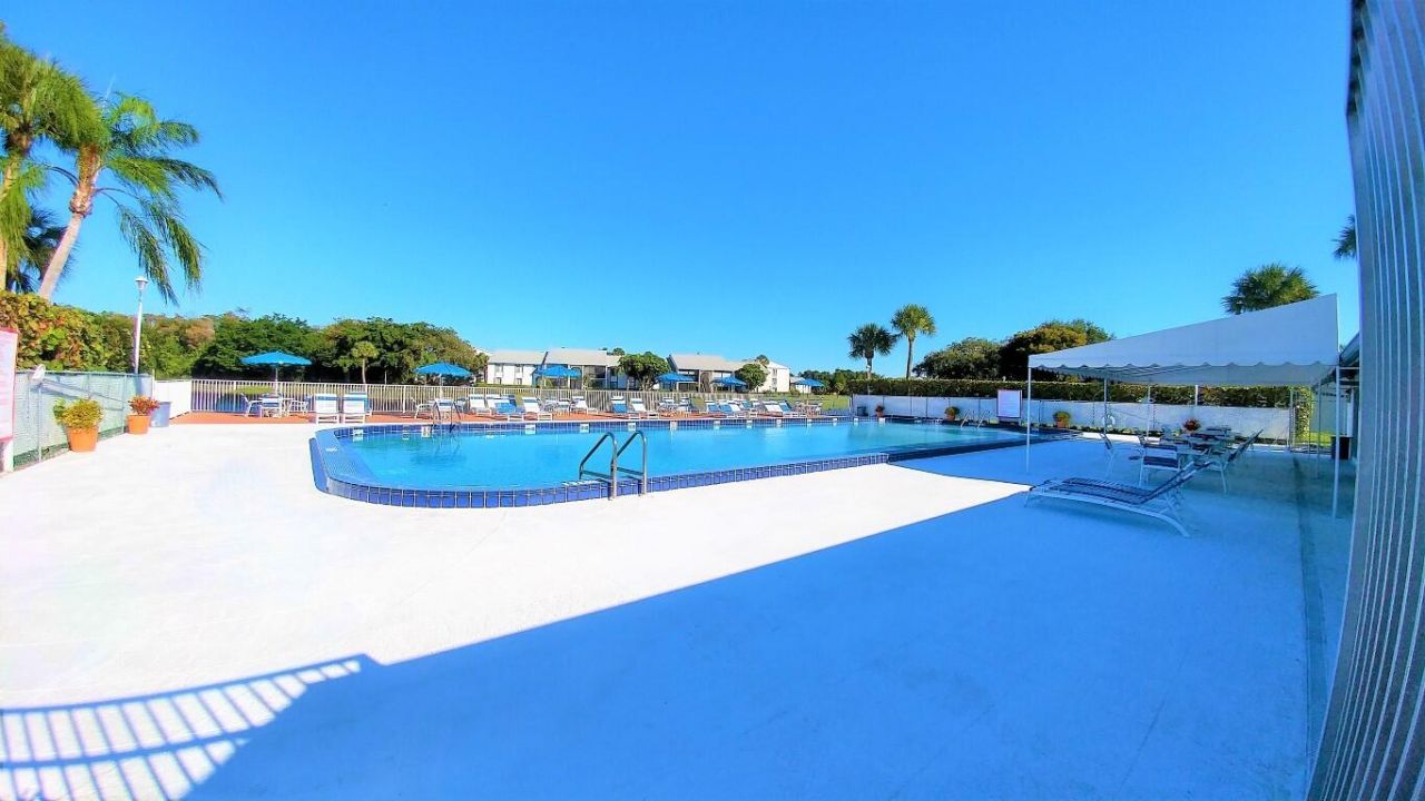 1004 Green Pine Boulevard, Unit G1, West Palm Beach, FL 33409 Photo