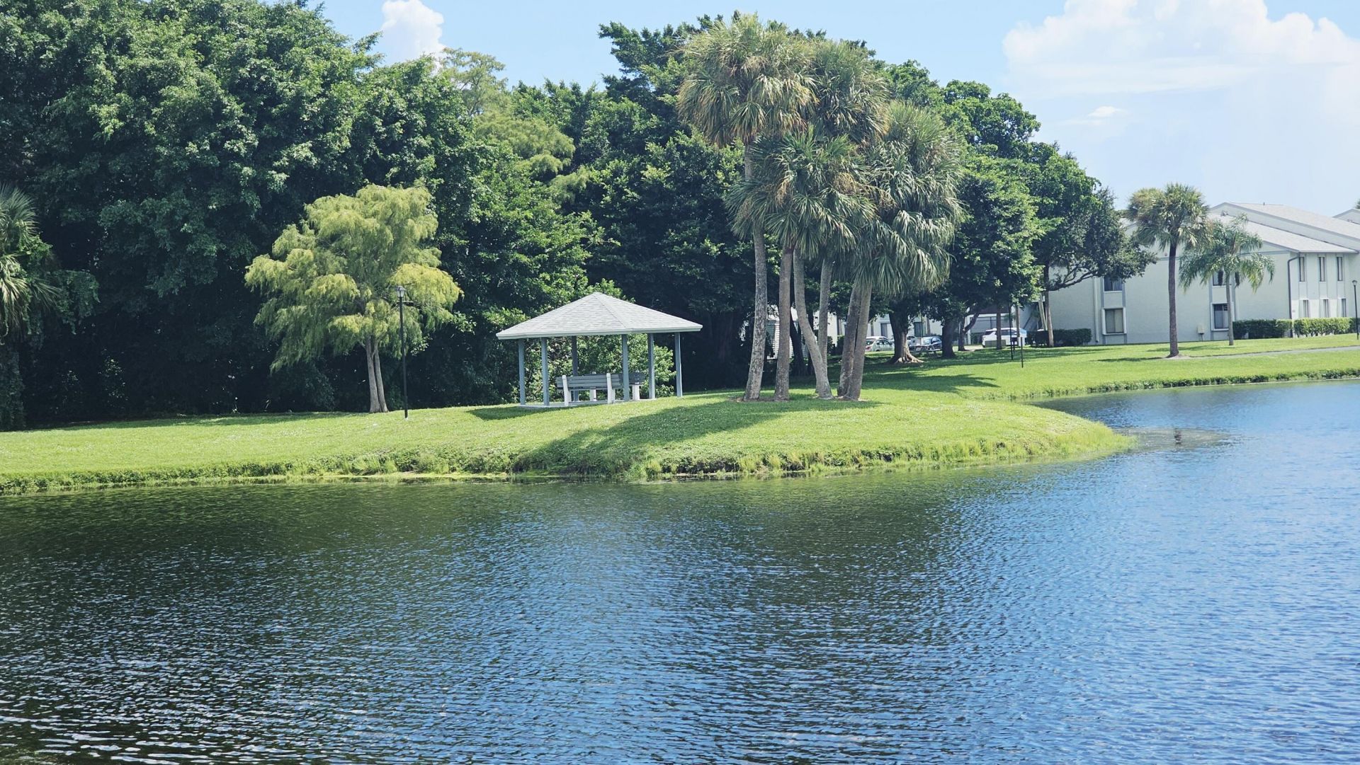 1004 Green Pine Boulevard, Unit G1, West Palm Beach, FL 33409 Photo