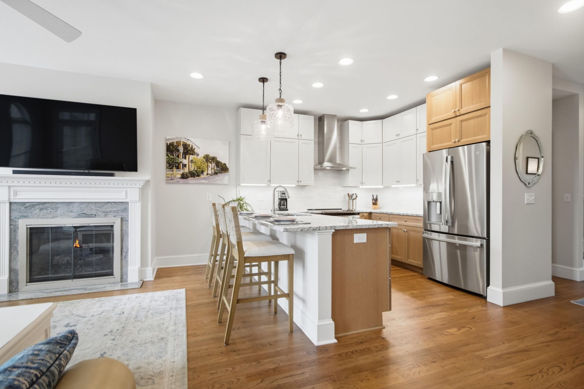 2438 Racquet Club Drive Photo 18