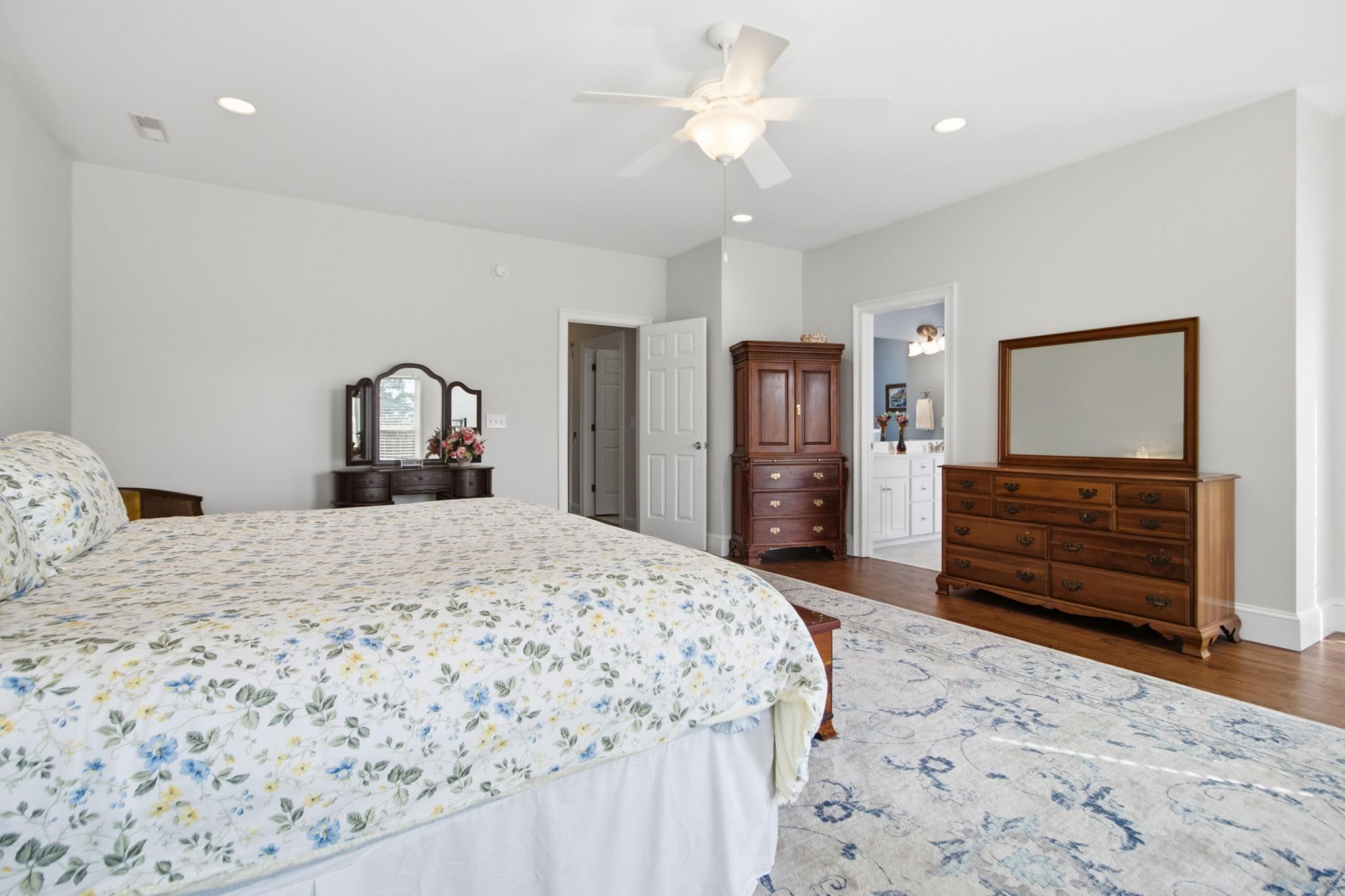 2438 Racquet Club Drive Photo 23