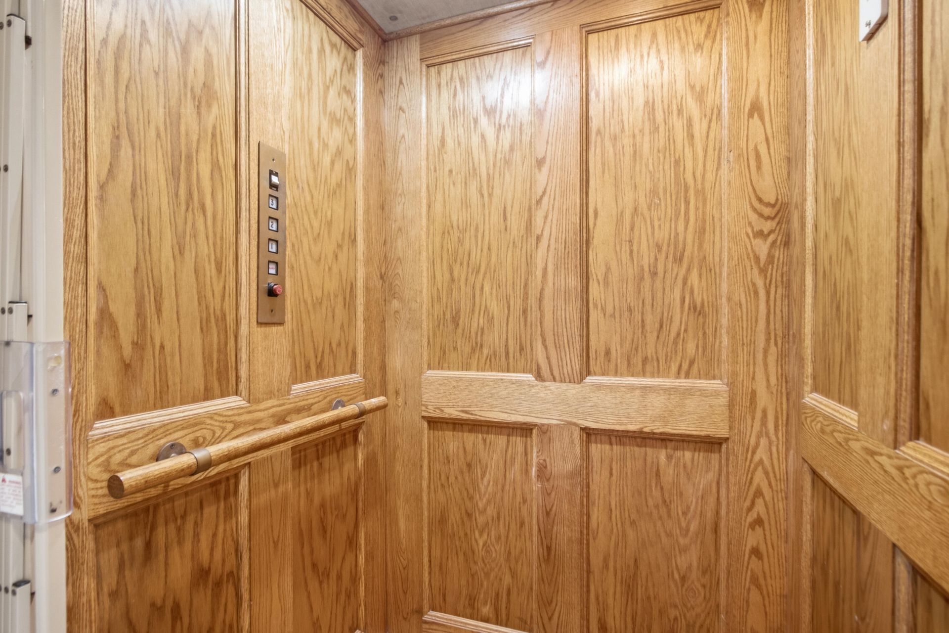 2438 Racquet Club Drive Photo 39