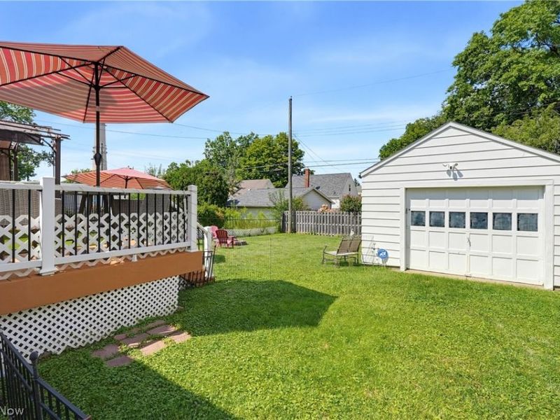 2005 Lindbergh Avenue, Cuyahoga Falls, OH 44223 Photo 6