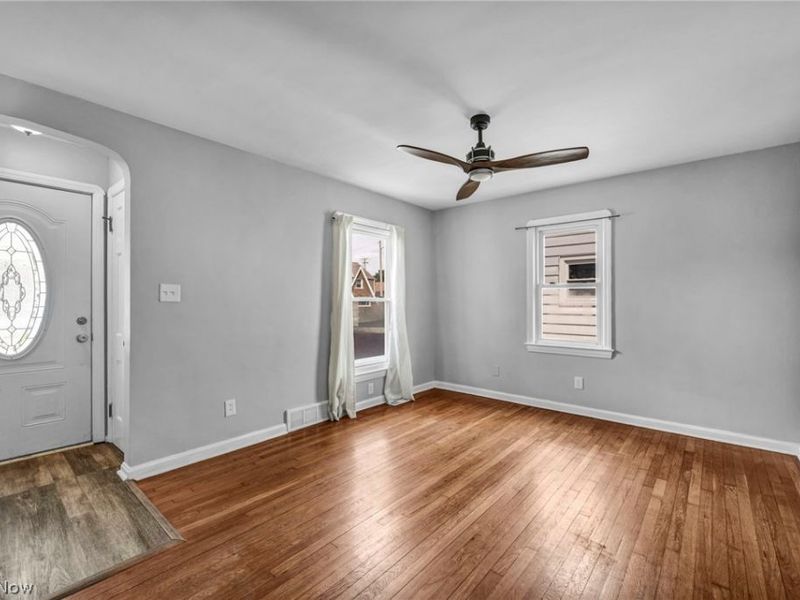 3021 Tuxedo Avenue, Parma, OH 44134 Photo 2