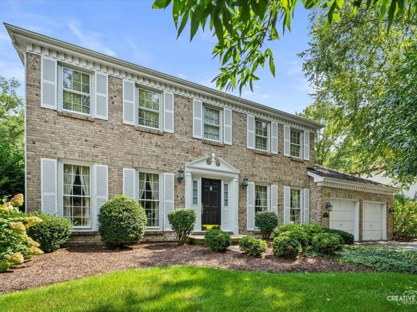 1516 Riparian Drive, Naperville, IL 60565