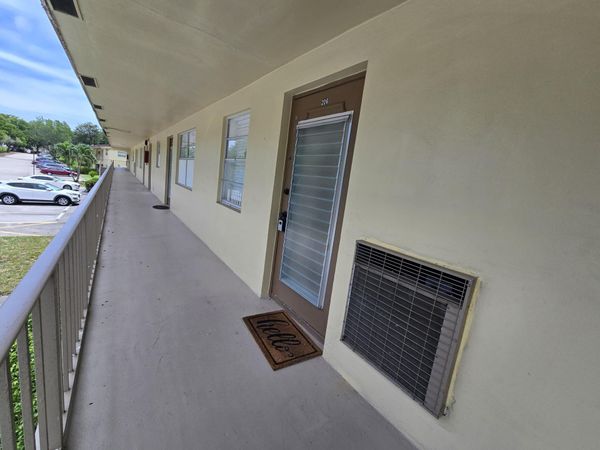7310 NW 1ST Street NW, Unit 206, Margate, FL 33063