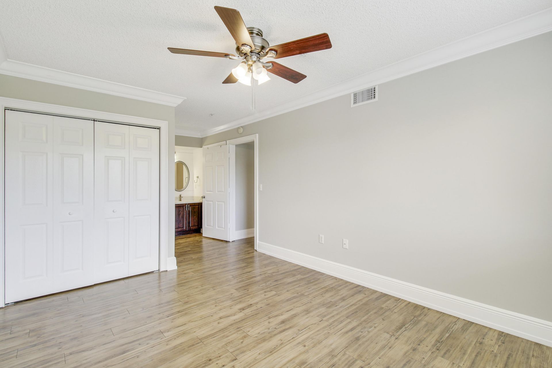 254 Village Boulevard, Unit 4303, Tequesta, FL 33469 Photo