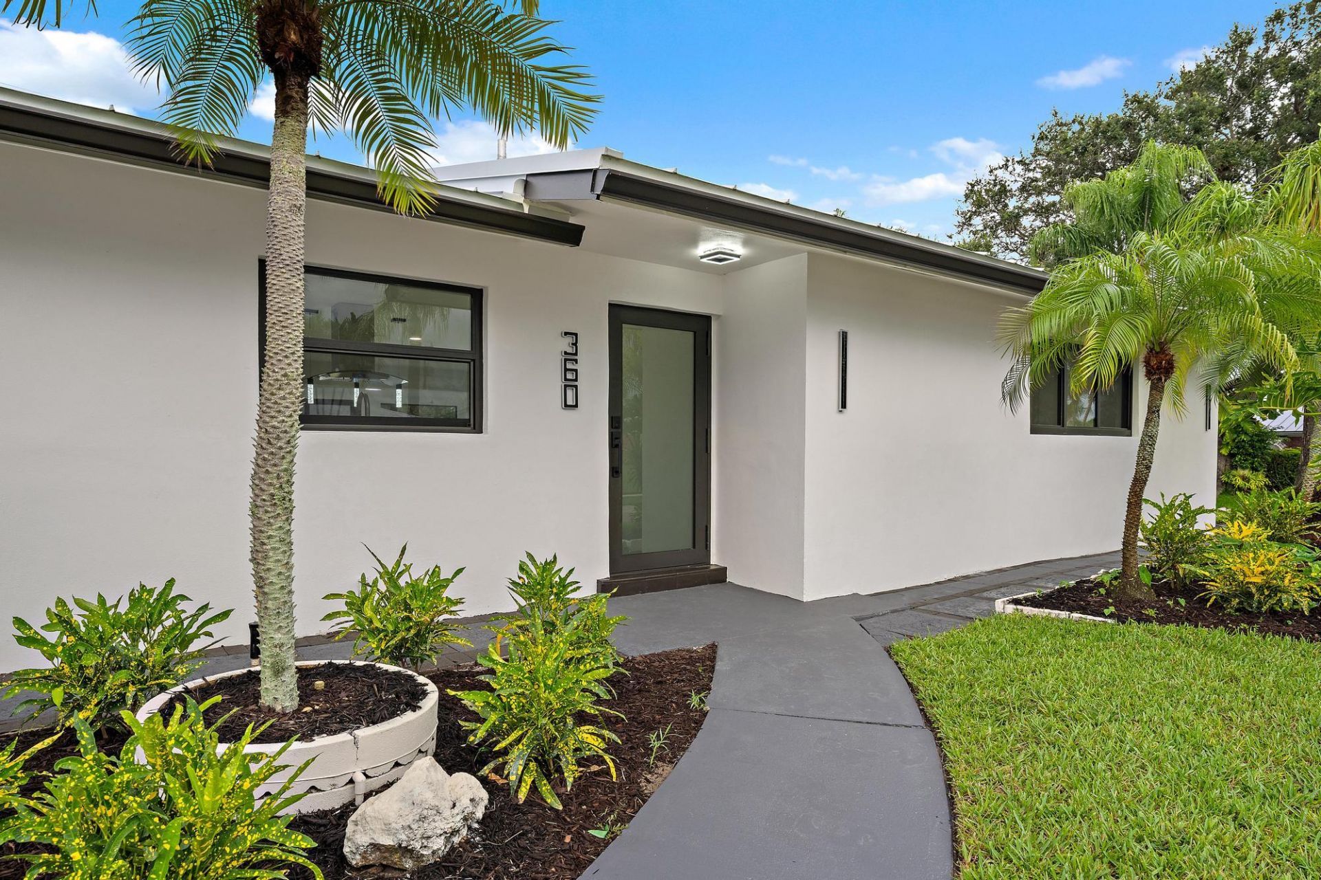 360 Saturn Avenue, Tequesta, FL 33469 Photo