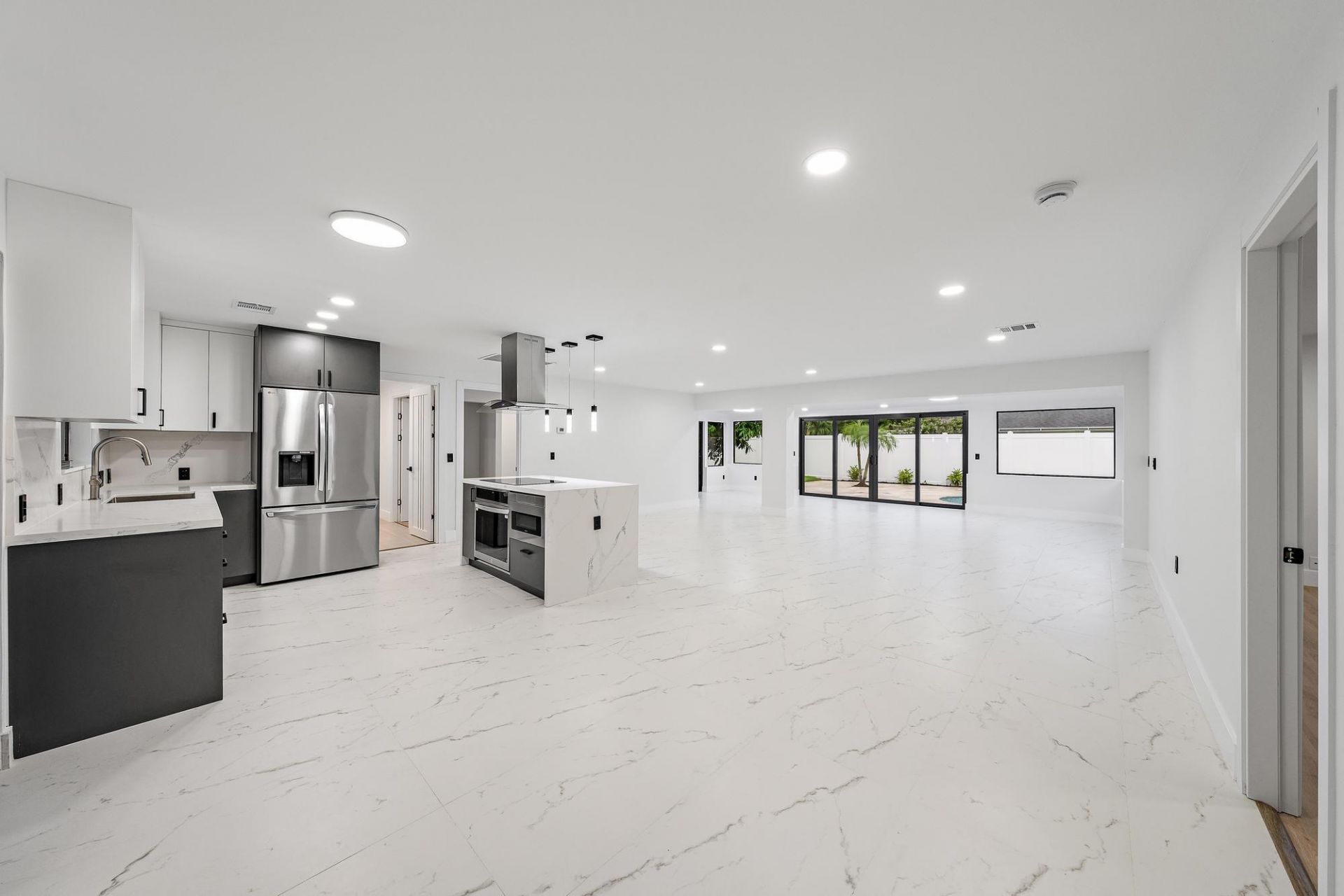 360 Saturn Avenue, Tequesta, FL 33469 Photo