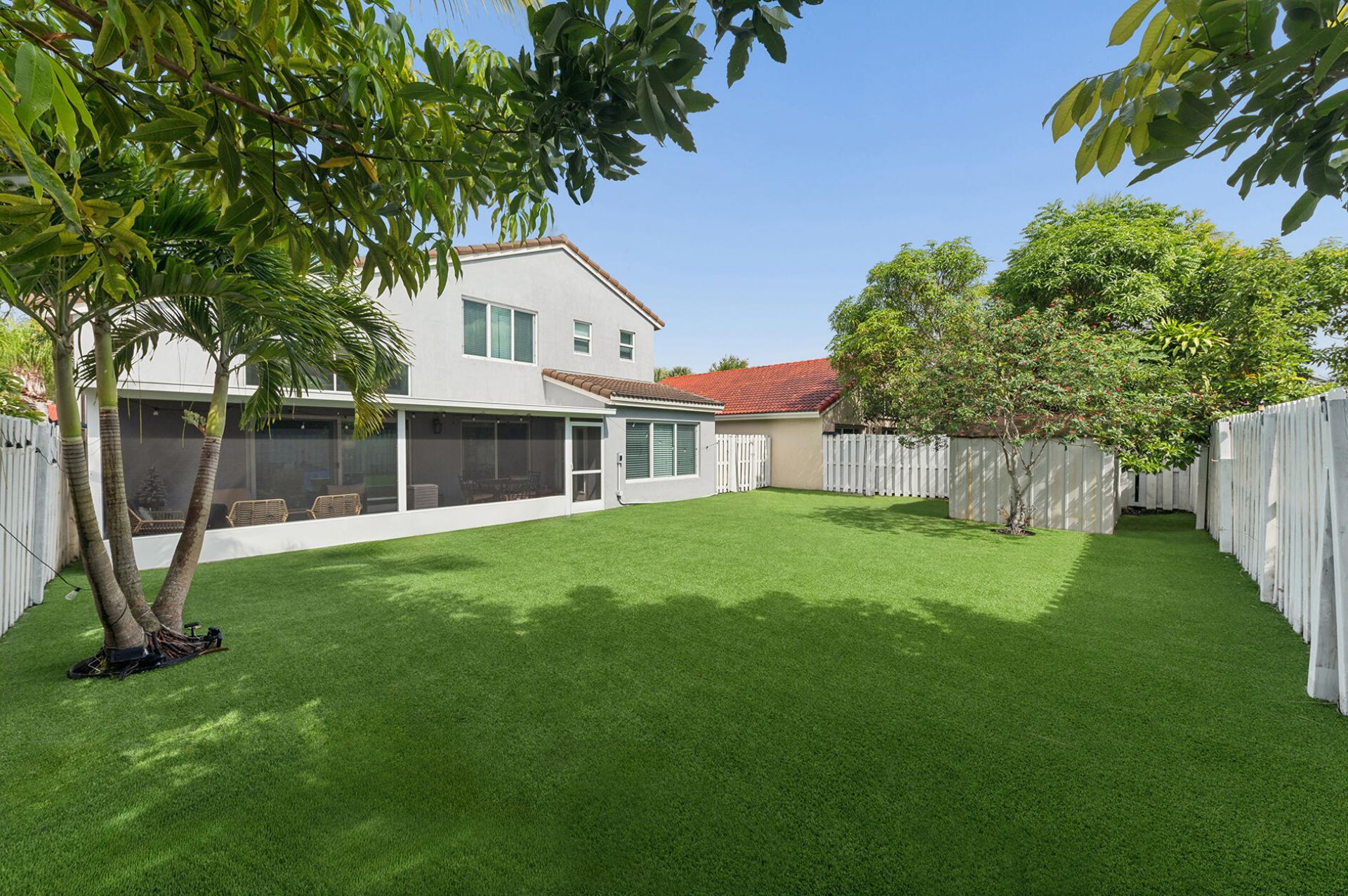 4176 Torres Circle, West Palm Beach, FL 33409 Photo