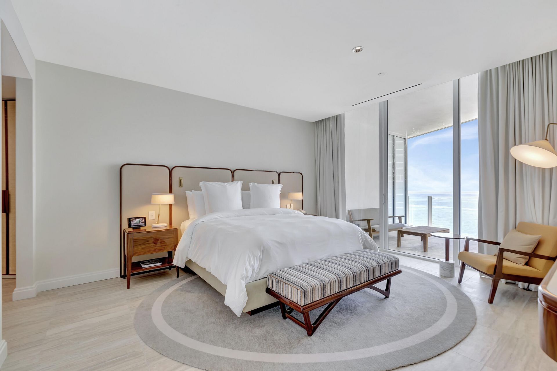 525 N Fort Lauderdale Beach Boulevard, Unit 1705, Fort Lauderdale, FL 33304 Photo