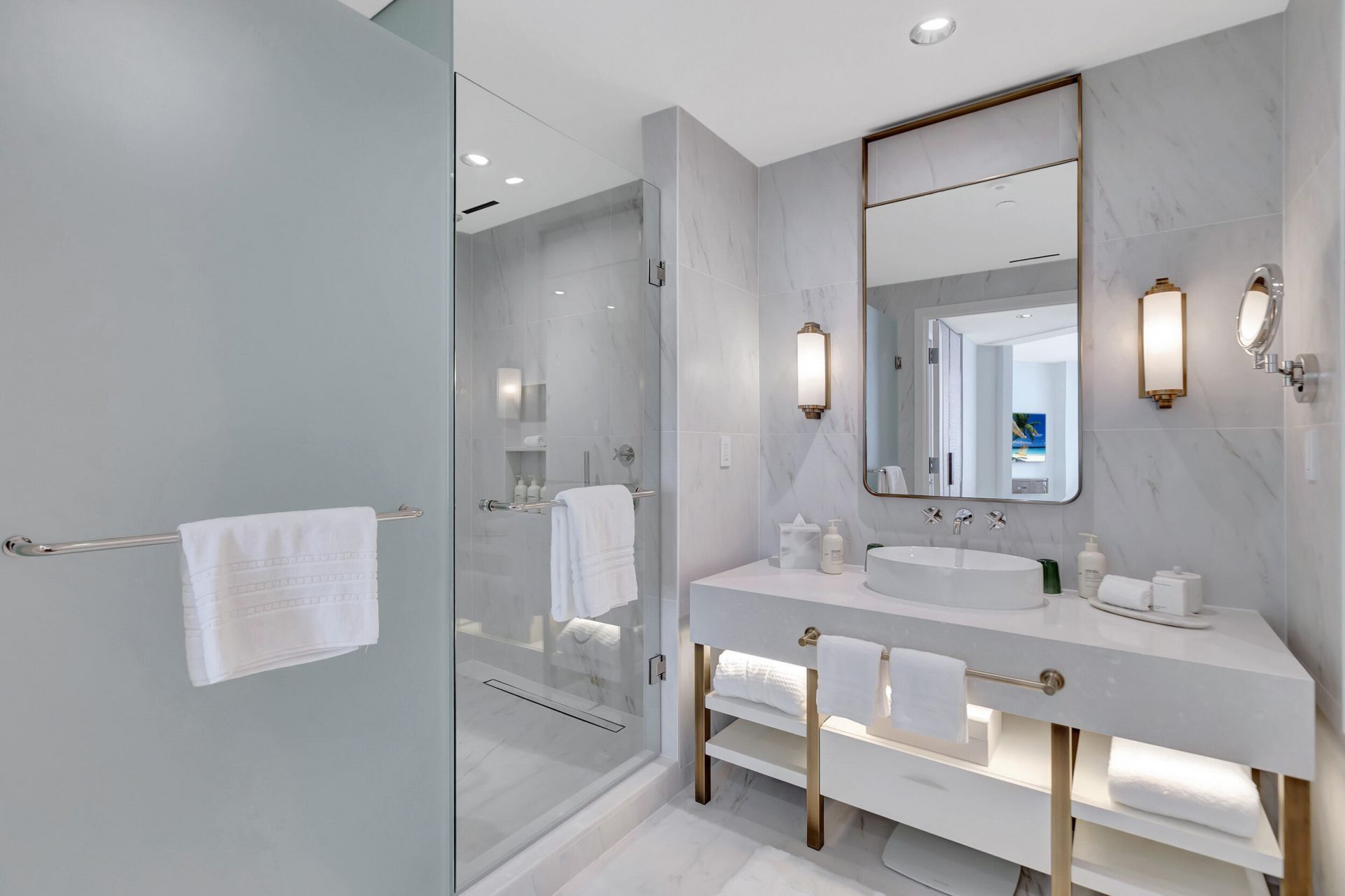 525 N Fort Lauderdale Beach Boulevard, Unit 1705, Fort Lauderdale, FL 33304 Photo