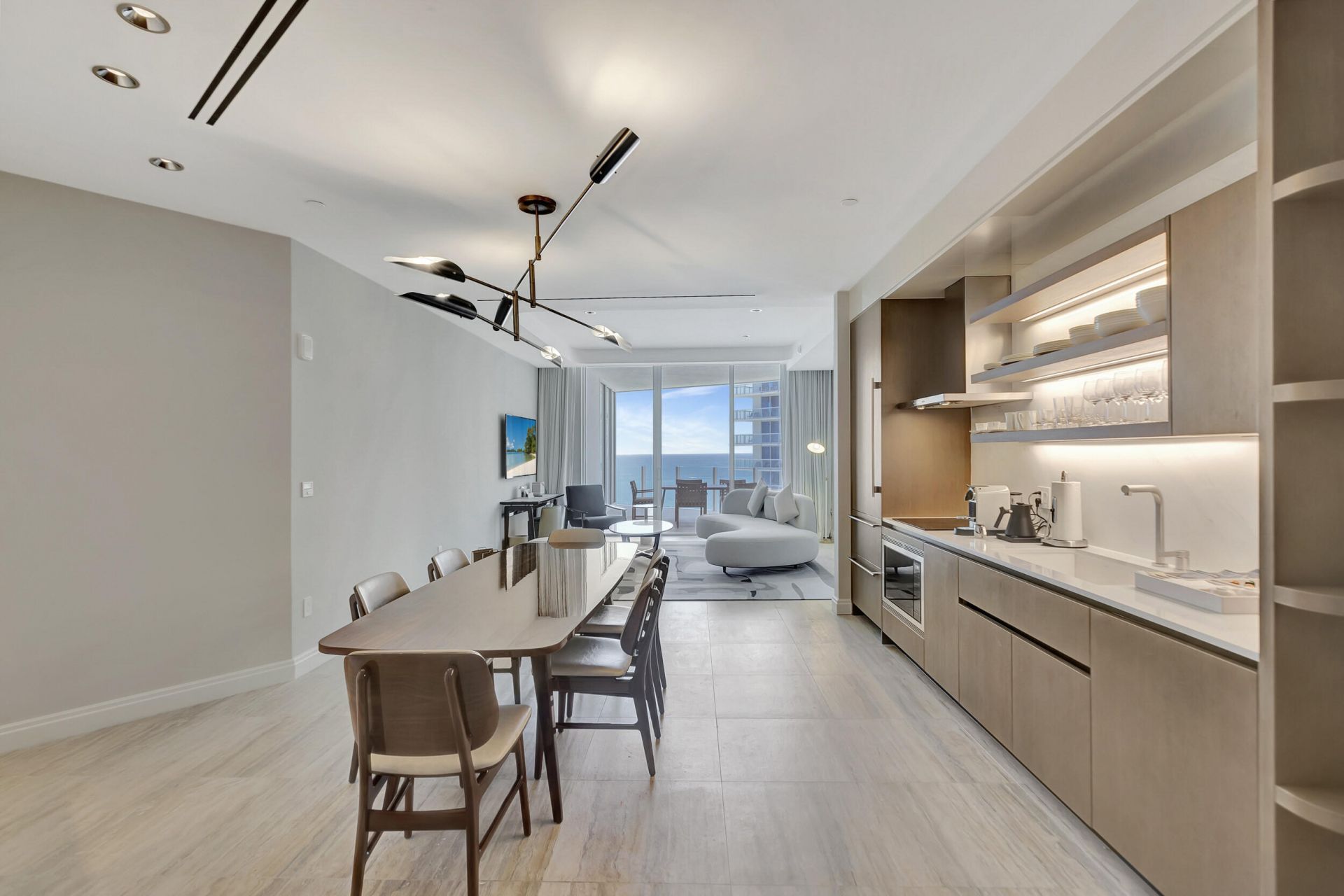 525 N Fort Lauderdale Beach Boulevard, Unit 1707, Fort Lauderdale, FL 33304 Photo
