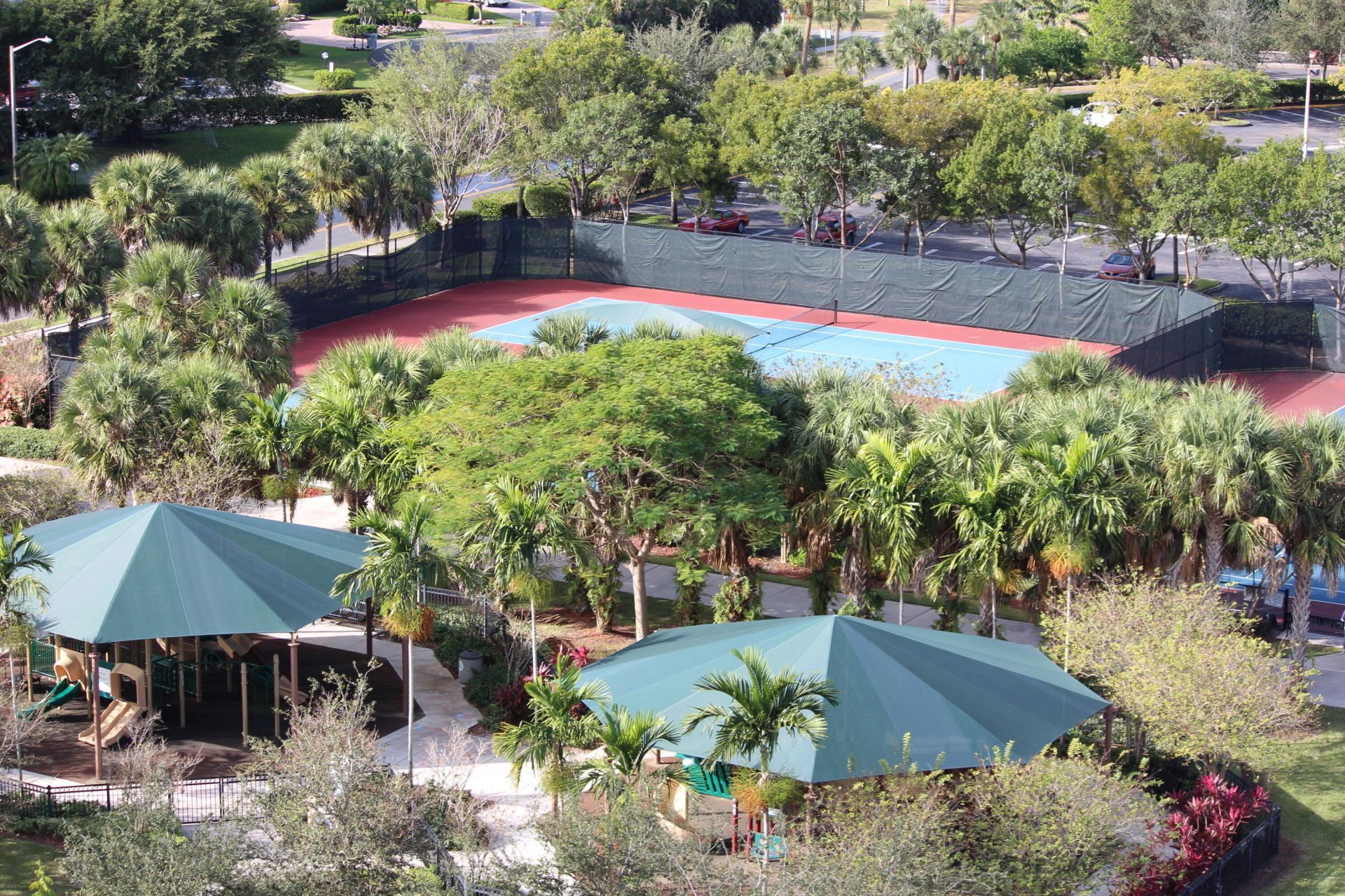 3980 Oaks Clubhouse Drive, Unit 511, Pompano Beach, FL 33069 Photo