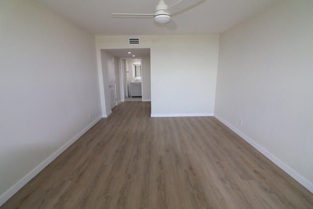 3980 Oaks Clubhouse Drive, Unit 511, Pompano Beach, FL 33069 Photo