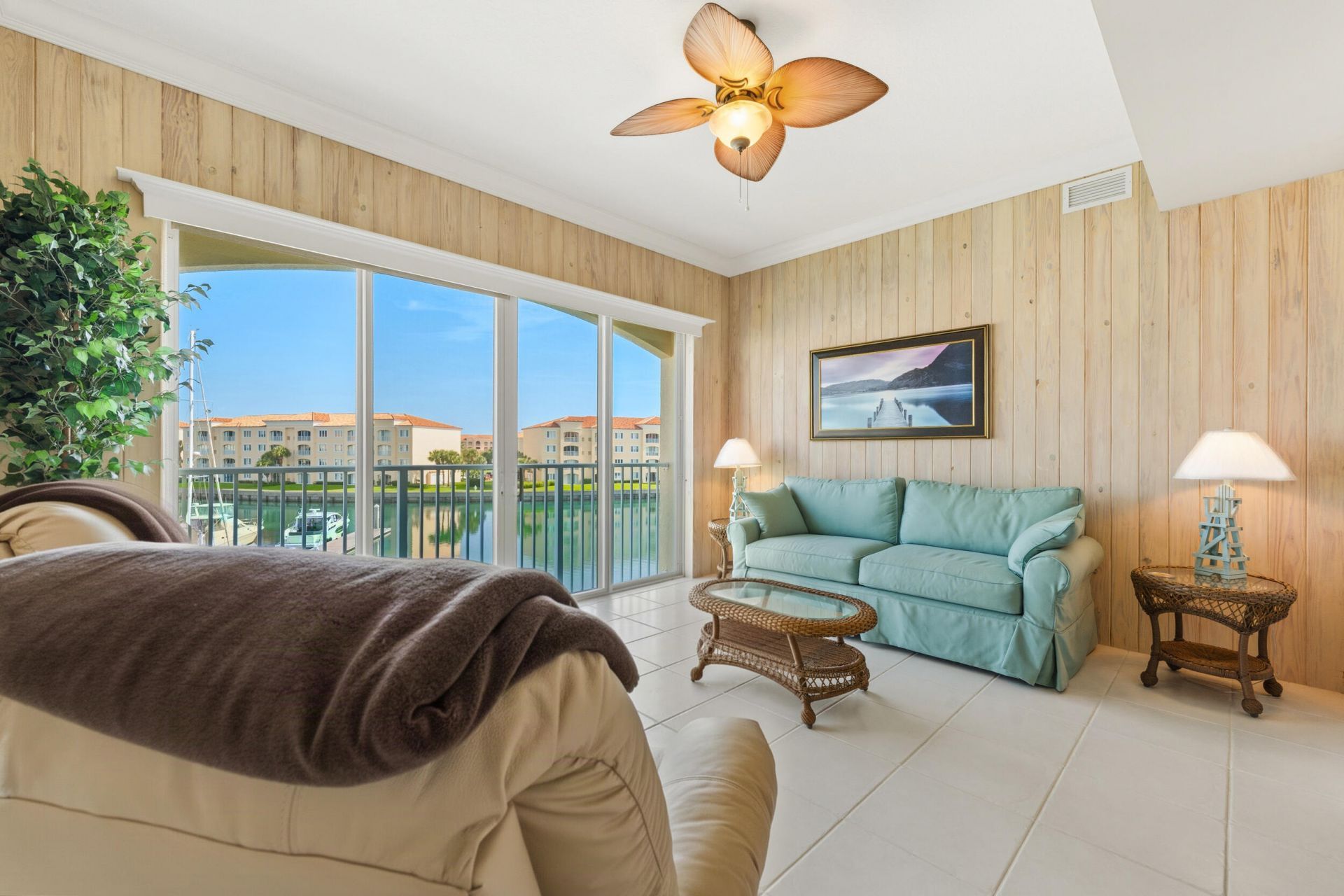 16 Harbour Isle Drive W, Unit 302, Fort Pierce, FL 34949 Photo