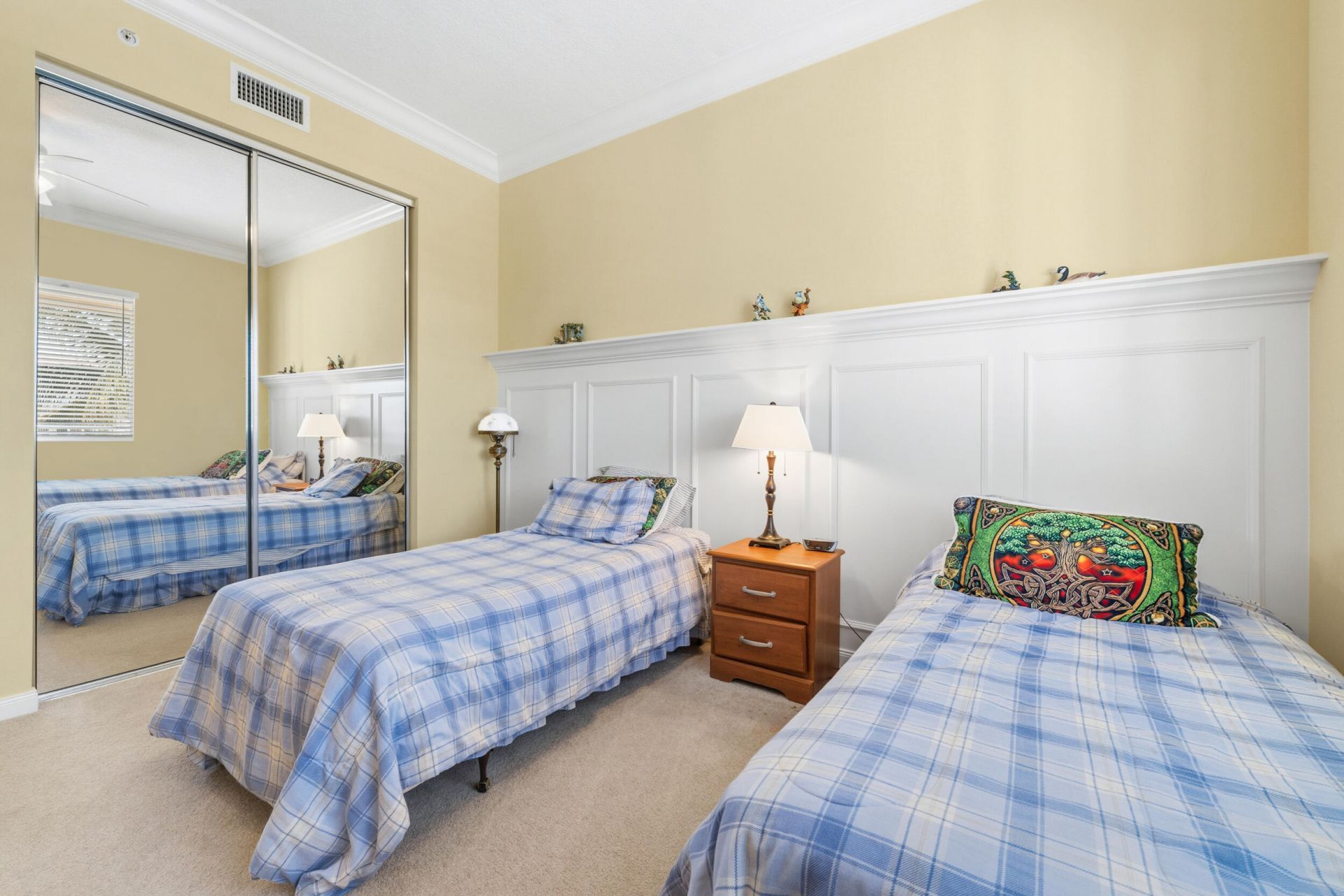 16 Harbour Isle Drive W, Unit 302, Fort Pierce, FL 34949 Photo