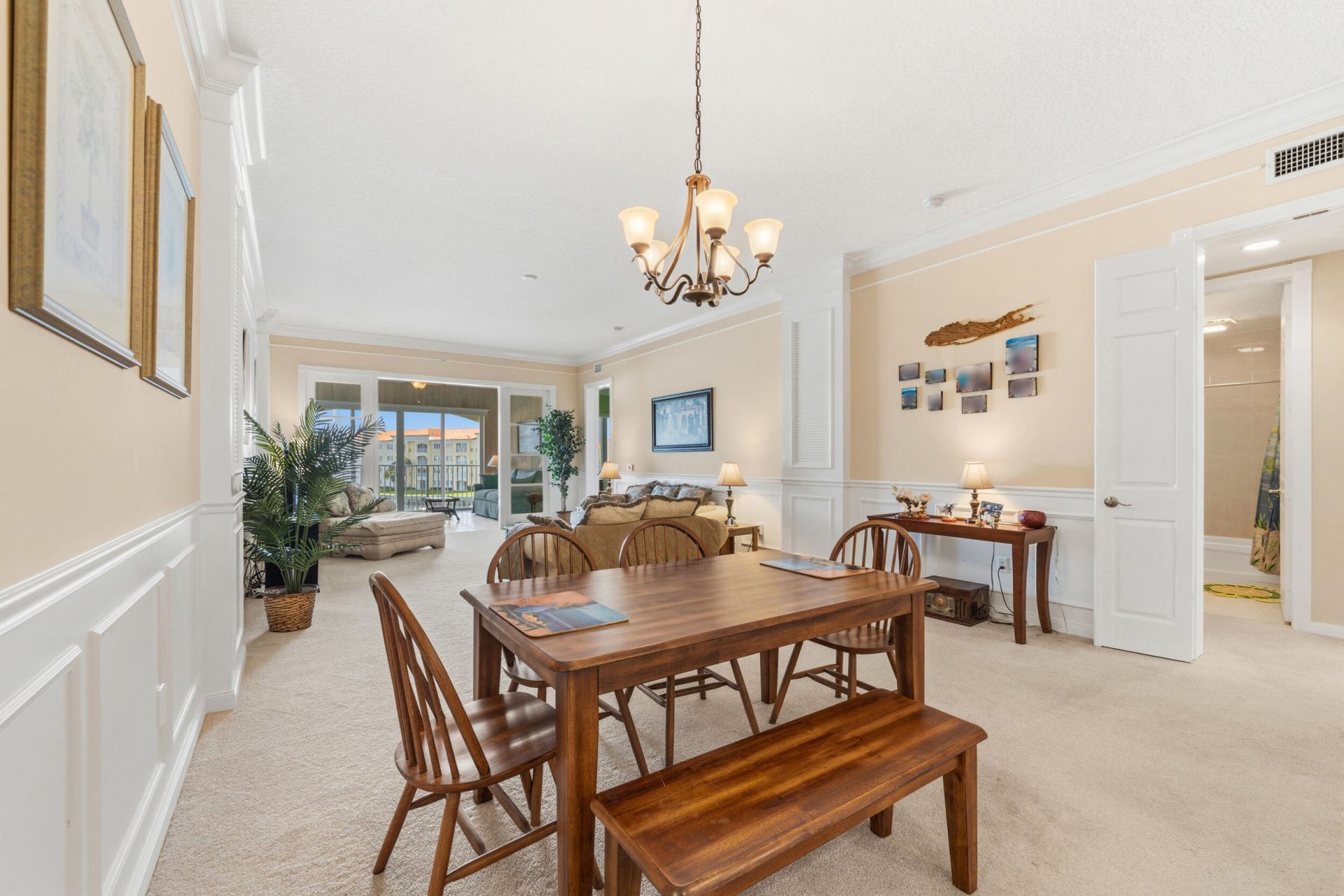 16 Harbour Isle Drive W, Unit 302, Fort Pierce, FL 34949 Photo