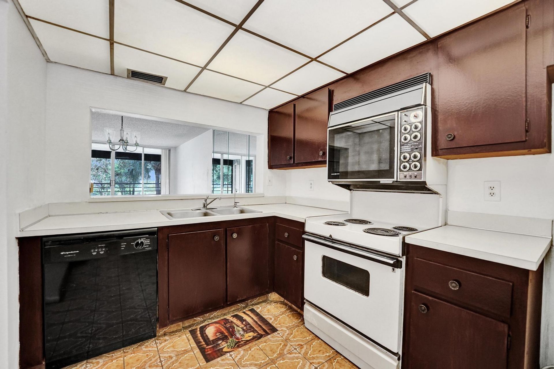 1811 Sabal Palm Drive, Unit 203, Davie, FL 33324 Photo