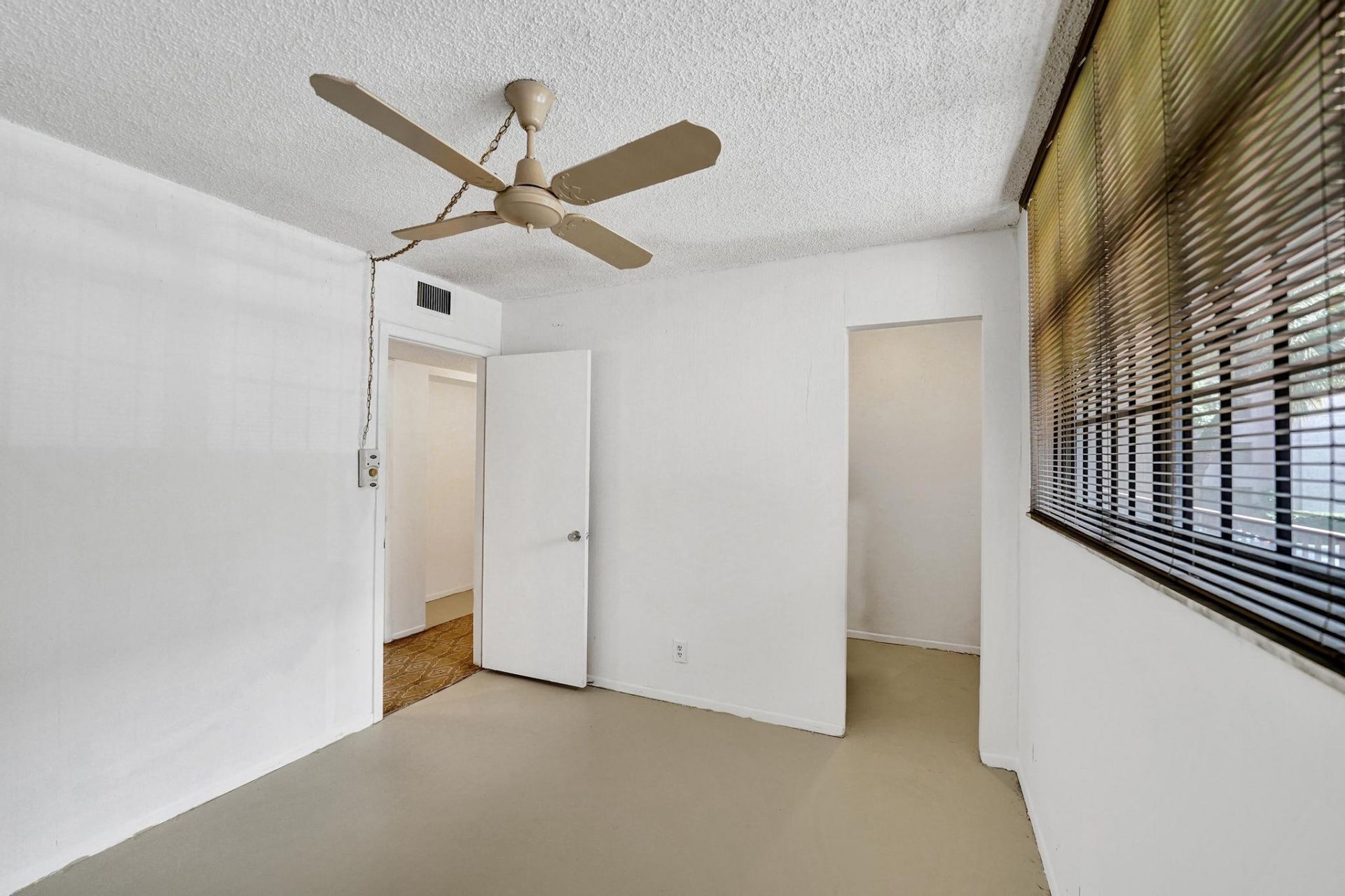 1811 Sabal Palm Drive, Unit 203, Davie, FL 33324 Photo