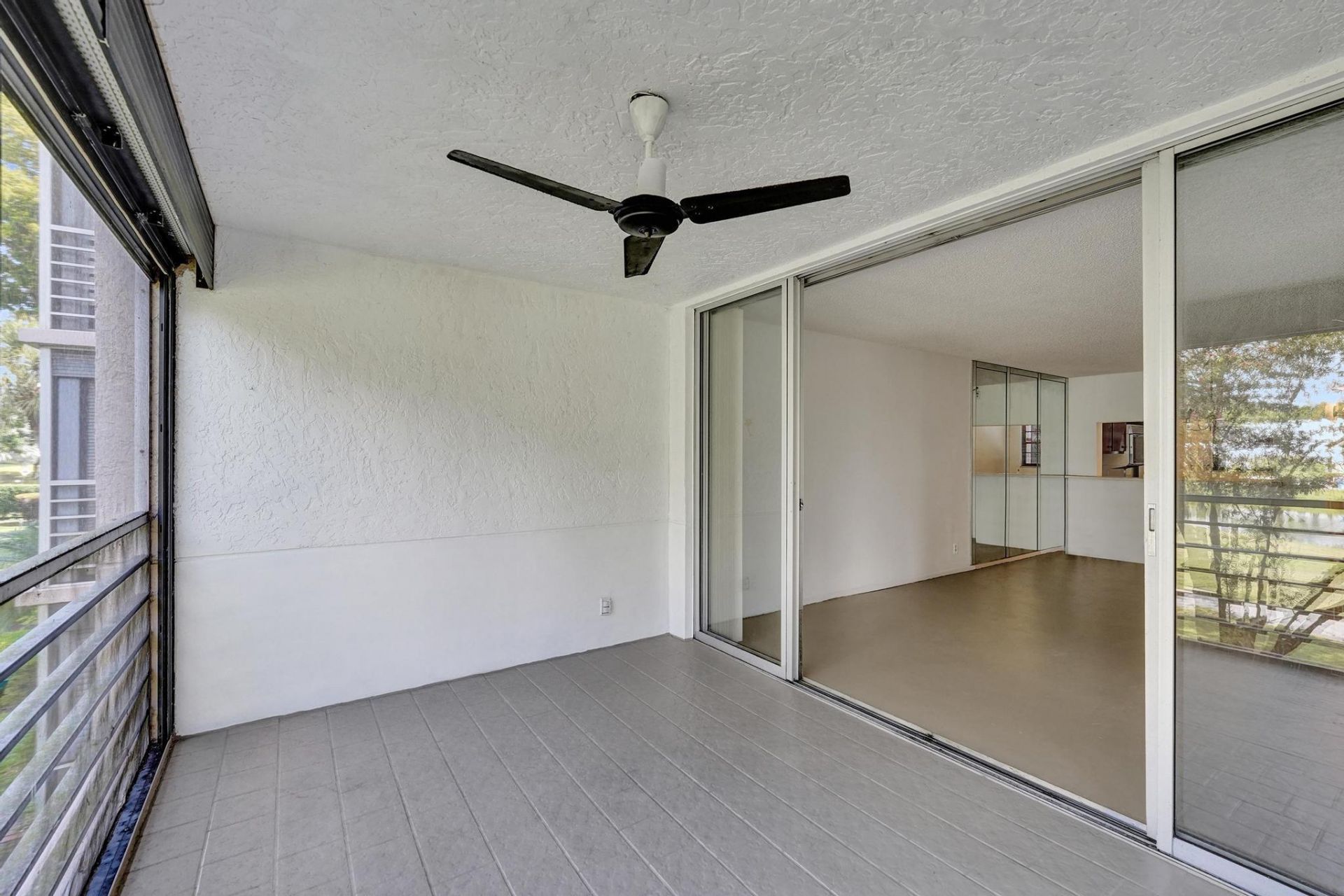 1811 Sabal Palm Drive, Unit 203, Davie, FL 33324 Photo