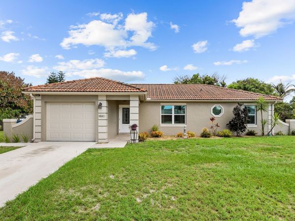 265 SW DALTON Circle, Port St. Lucie, FL 34953