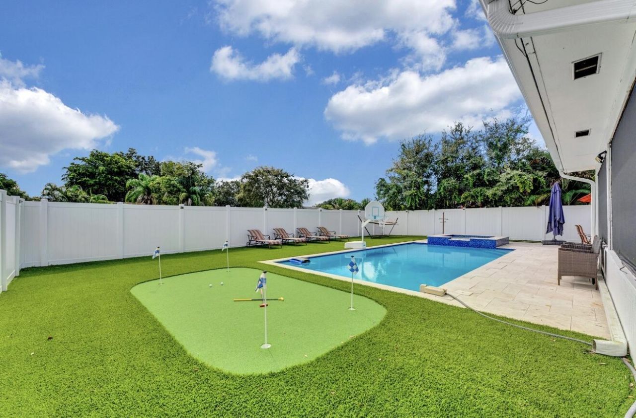 9819 Spanish Isles Drive, Boca Raton, FL 33496 Photo