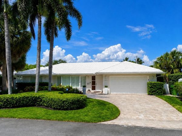 4821 NE 29TH Avenue, Fort Lauderdale, FL 33308