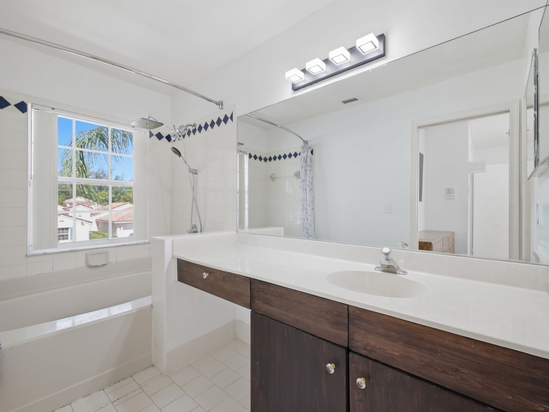 7098 Burgess Drive, Lake Worth, FL 33467 Photo