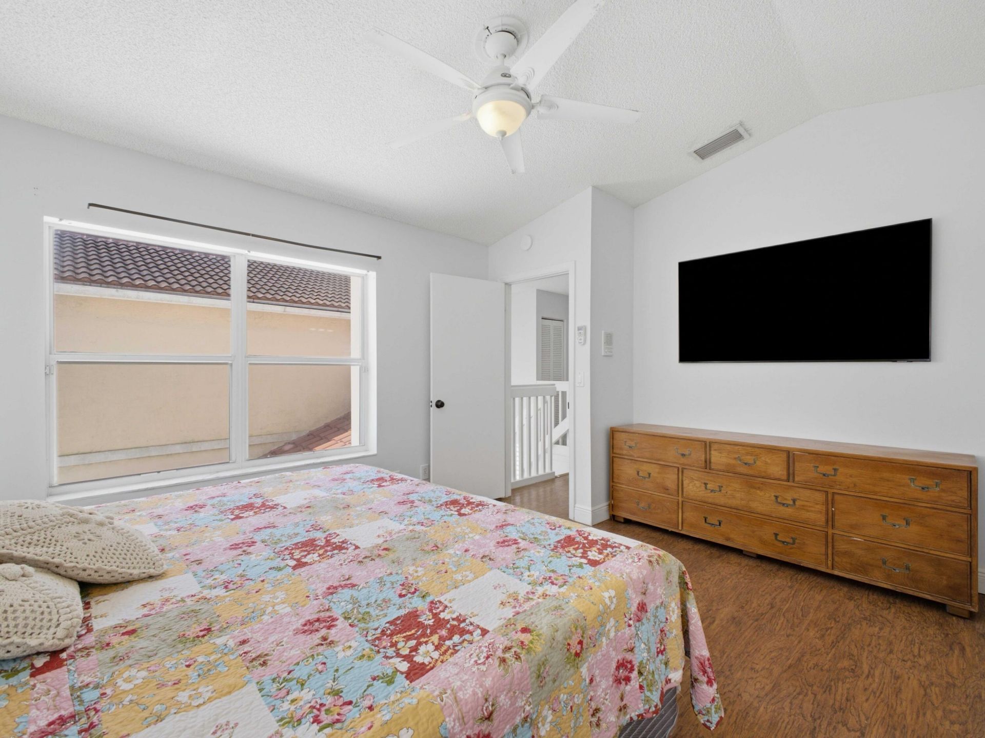 7098 Burgess Drive, Lake Worth, FL 33467 Photo