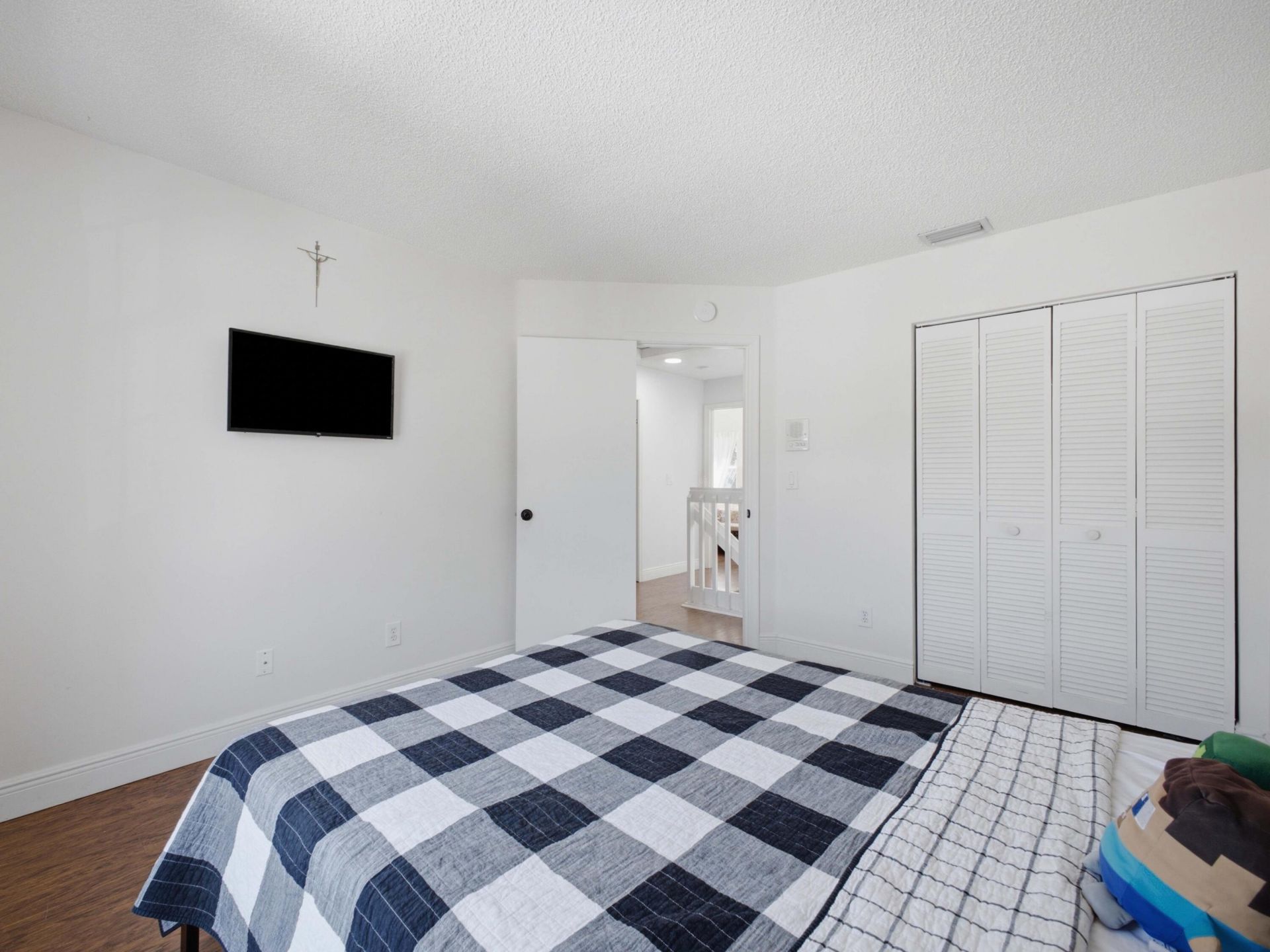 7098 Burgess Drive, Lake Worth, FL 33467 Photo