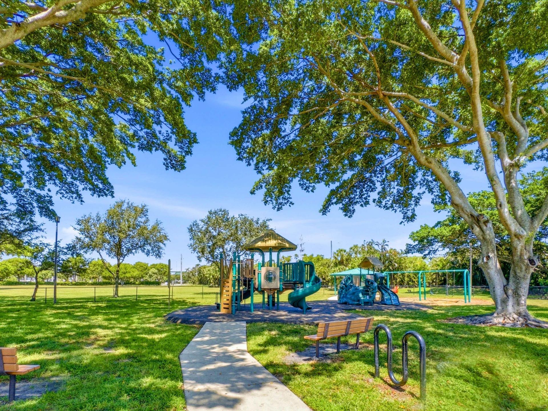 7098 Burgess Drive, Lake Worth, FL 33467 Photo