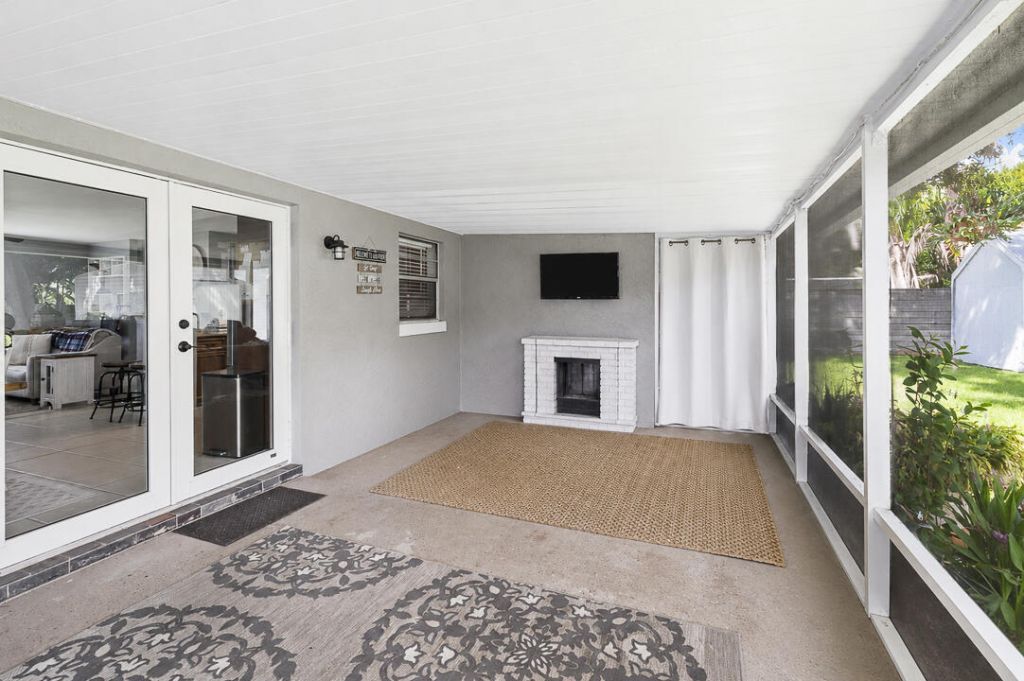 7506 Kenwood Road, Fort Pierce, FL 34951 Photo