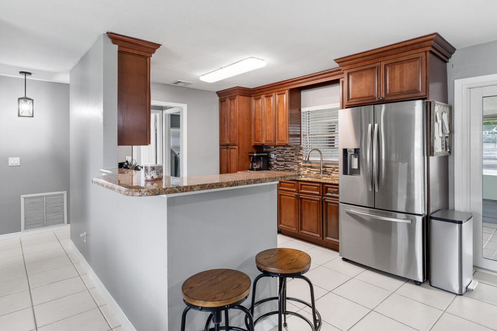 7506 Kenwood Road, Fort Pierce, FL 34951 Photo