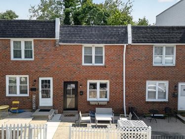 367 CONARROE STREET, PHILADELPHIA, PA 19128