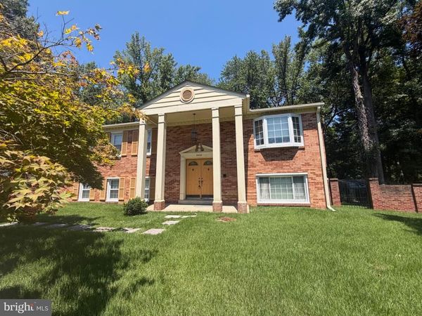 9402 VICTORIA COURT , UPPER MARLBORO, MD 20772