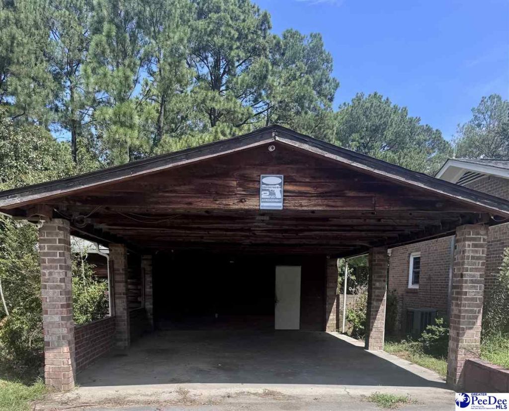 1308 Meadow Crest Drive Photo 11