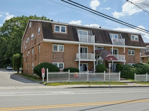 244 Mount Vernon St, Unit 9, Lawrence, MA 01843