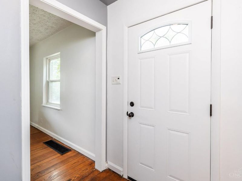 7527 Montgomery Road, Sycamore Township, OH 45236 Photo 5