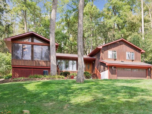 16042 6th Street N, Lakeland, MN 55043