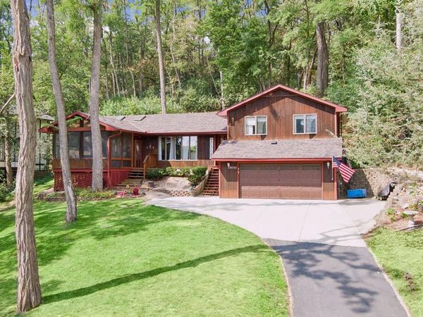 16042 6th Street N, Lakeland, MN 55043