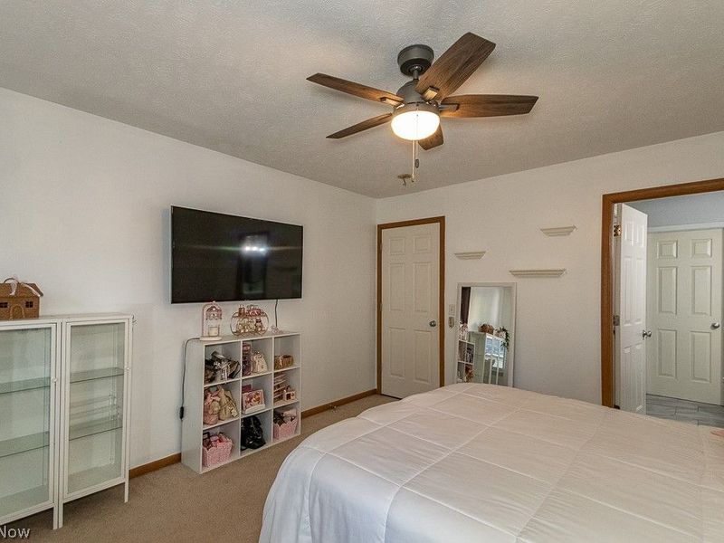 7759 Manor Drive, Mentor on the Lake, OH 44060 Photo 16