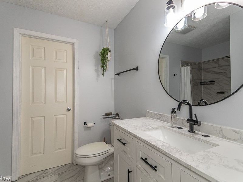 7759 Manor Drive, Mentor on the Lake, OH 44060 Photo 18