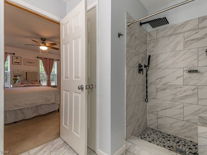 7759 Manor Drive, Mentor on the Lake, OH 44060 Photo 6