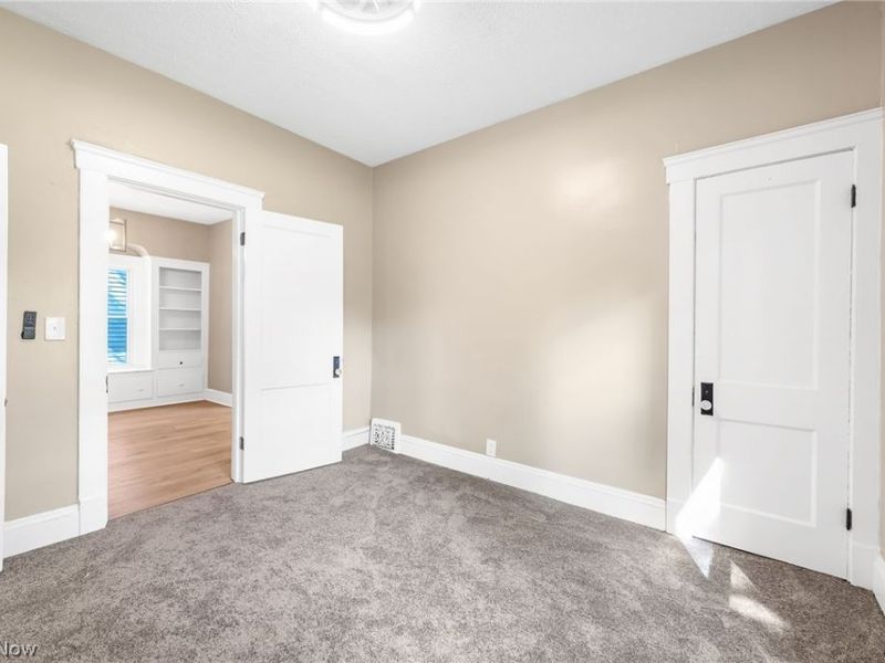 4064 E 136th Street, Cleveland, OH 44105 Photo 11