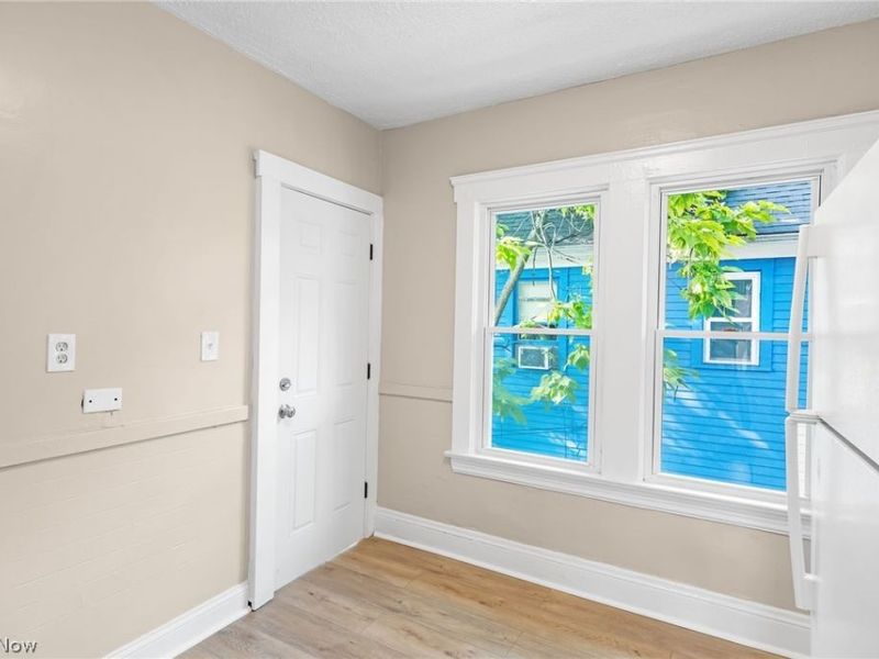 4064 E 136th Street, Cleveland, OH 44105 Photo 25