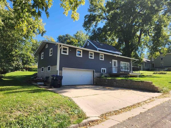 108 N Washington Street, Deerfield, WI 53531