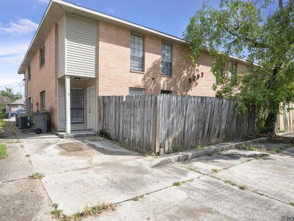5293 Brightside View Dr, Baton Rouge, LA 70820
