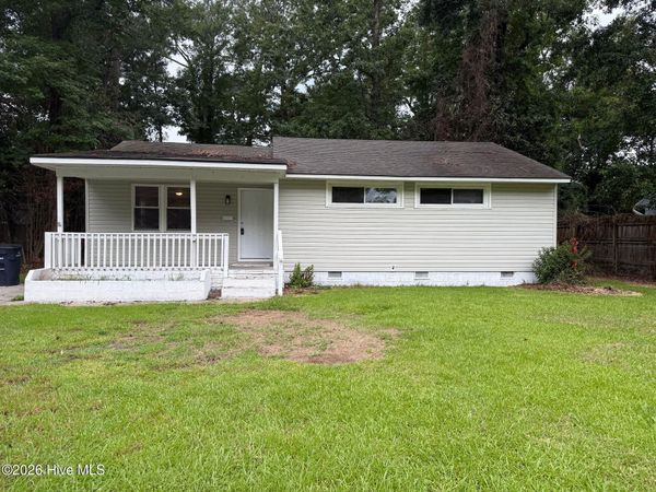 515 Oak Lane, Jacksonville, NC 28540