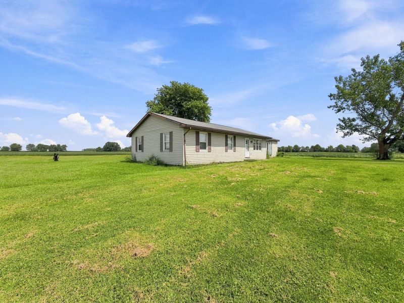 16155 Yankeetown Chenoweth Road , Mount Sterling, OH 43143 Photo 2